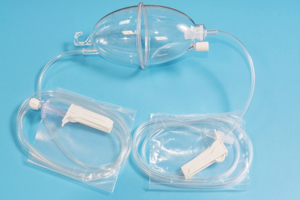 如何測試輸液器泄漏和流量等物理性能？